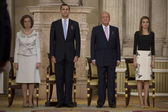 OVERTOK TRONEN: Kong Felipe og dronning Letizia overtok tronen, etter at Juan Carlos abdiserte. Foto: insight media/All Over Press OVERTOK TRONEN: Kong Felipe og dronning Letizia overtok tronen, etter at Juan Carlos abdiserte. Foto: insight media/All Over Press